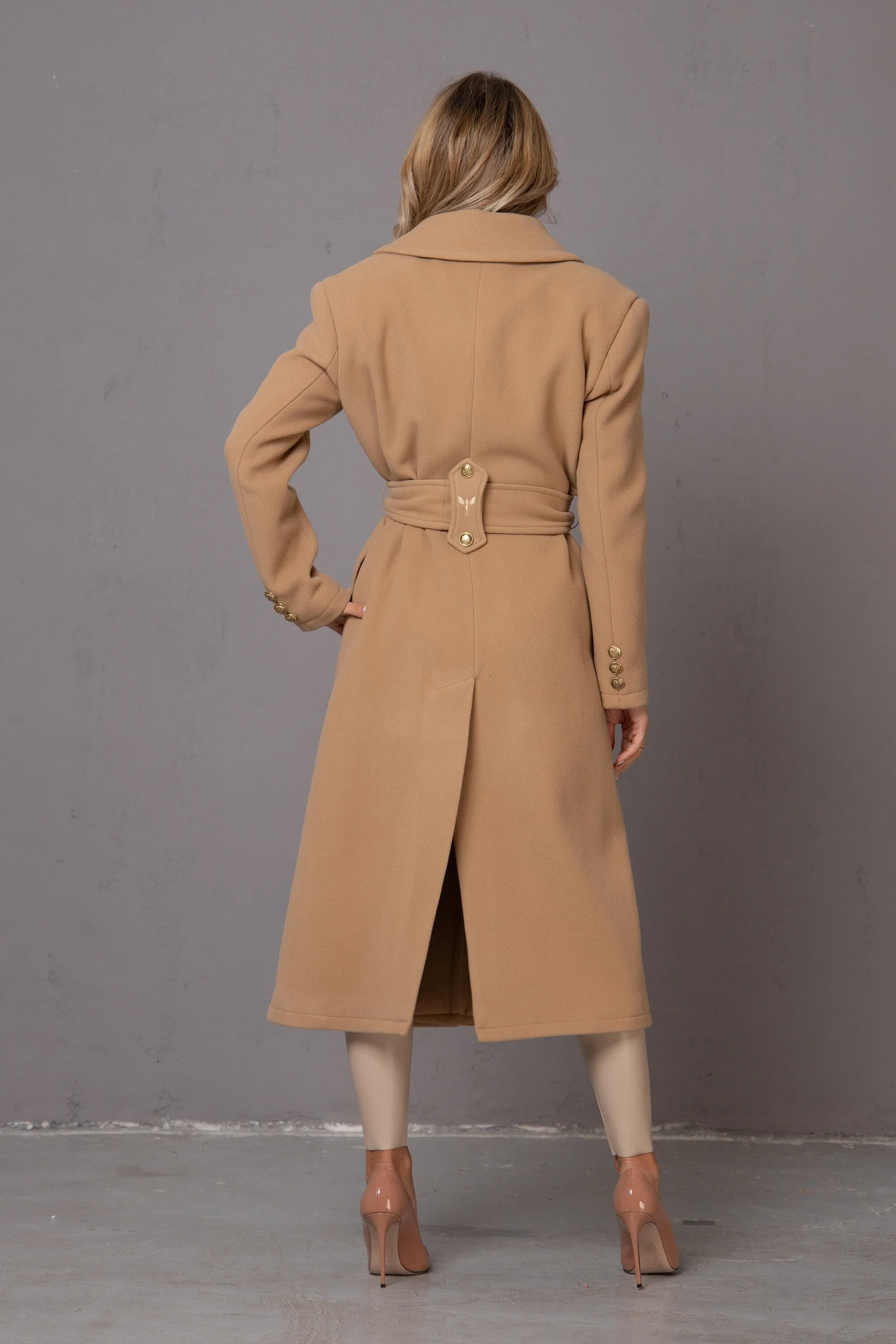 CALF LENGTH OVERCOAT