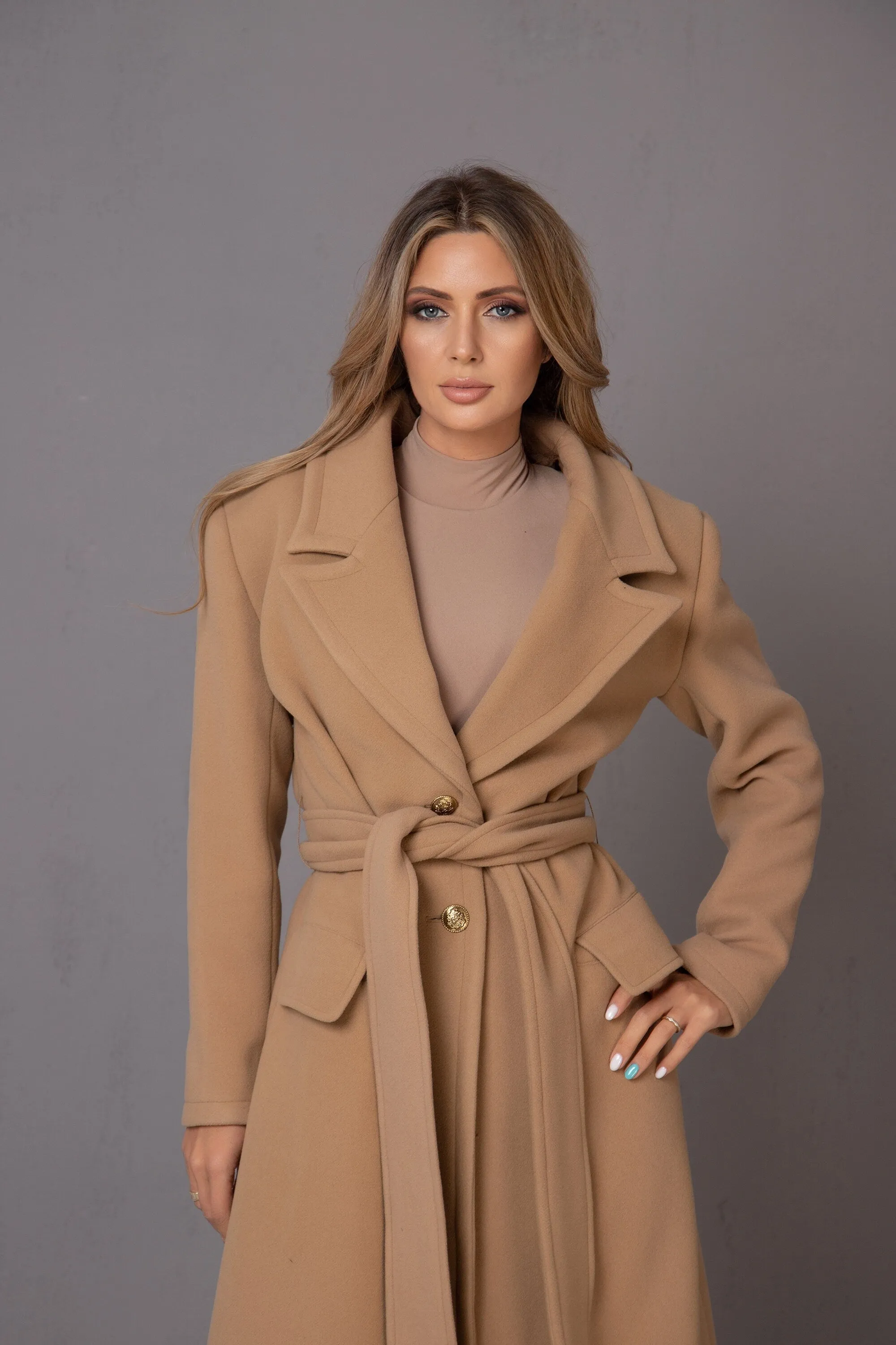 CALF LENGTH OVERCOAT