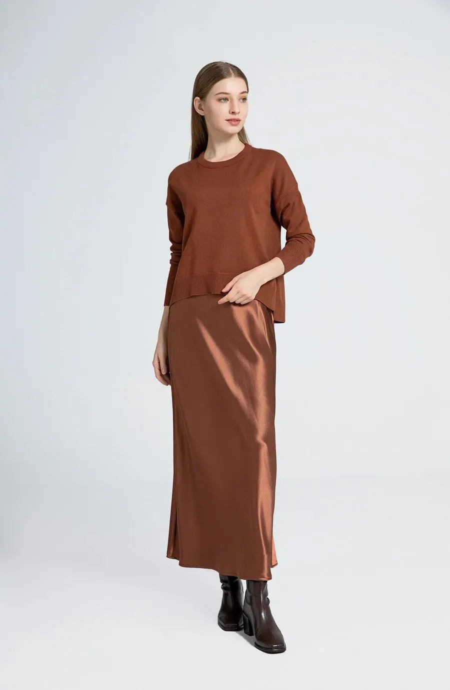 Chic Loose Knitting Top and Luxurious Acetate Satin Skirt Set for Women