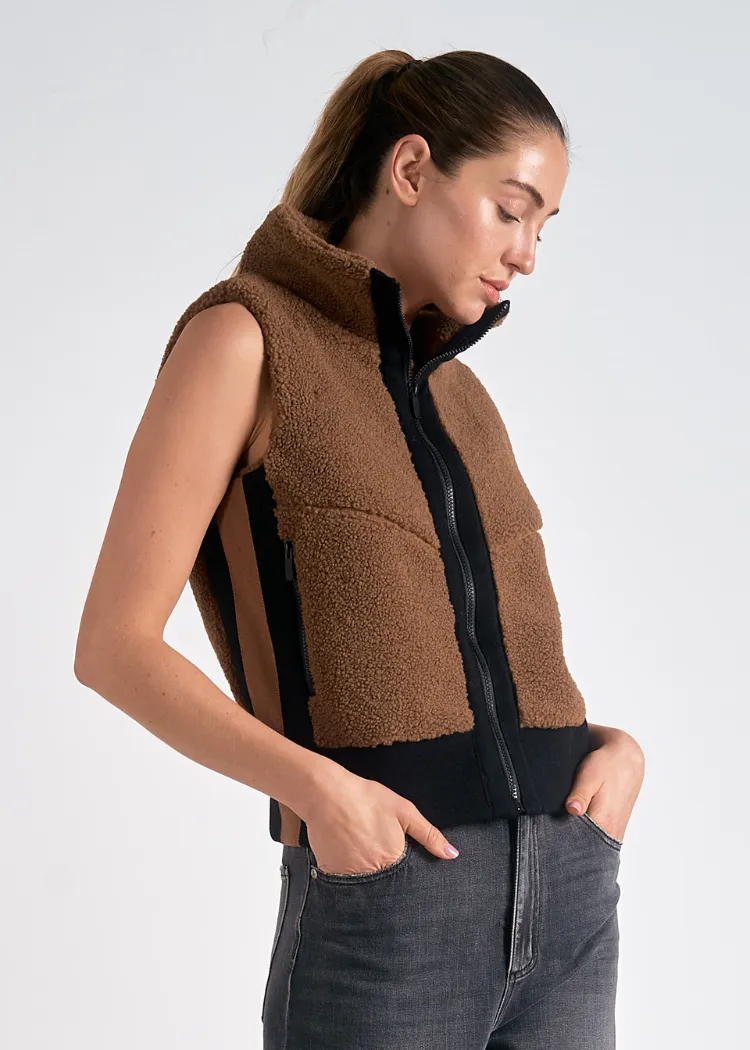 Elan Claire Zip Up Vest- Dark Tan