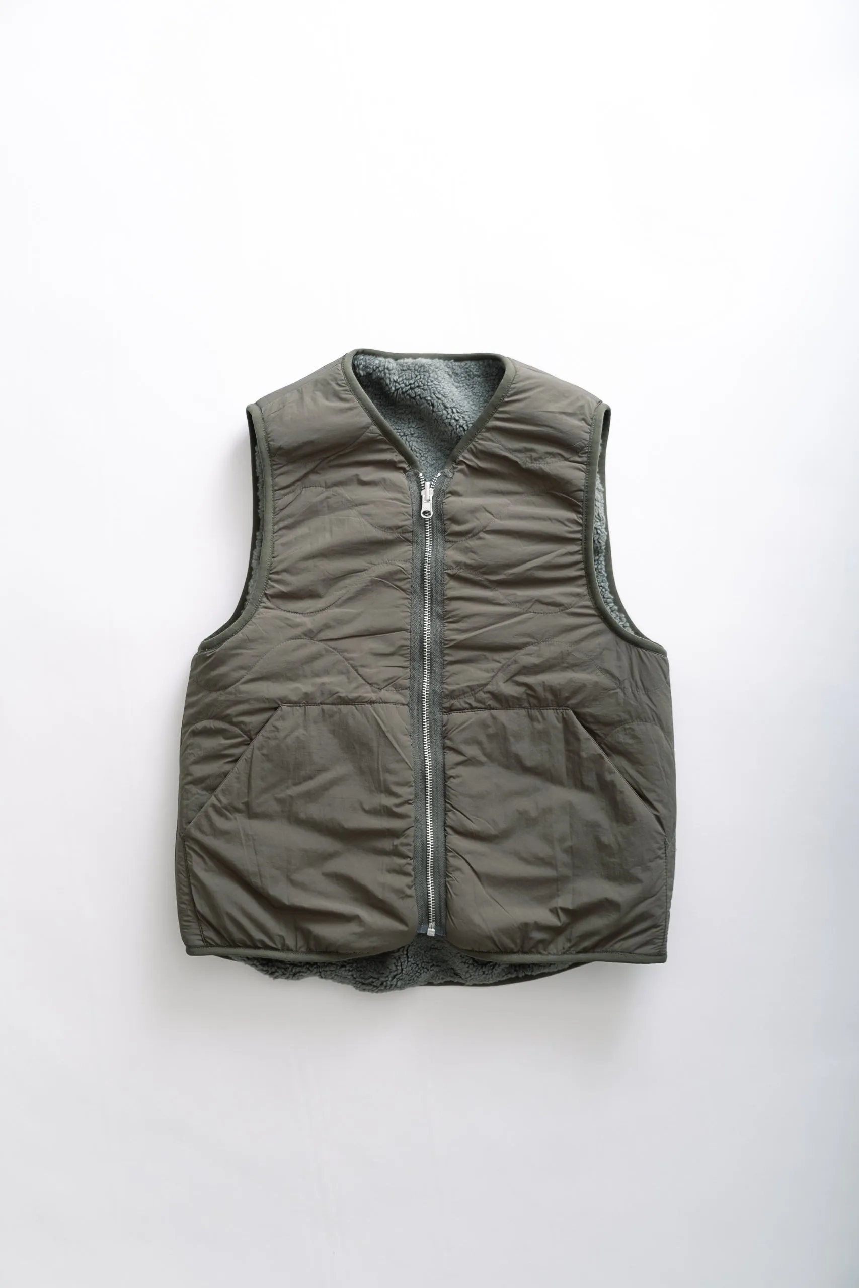 HEARTH VEST - PETROL GREEN