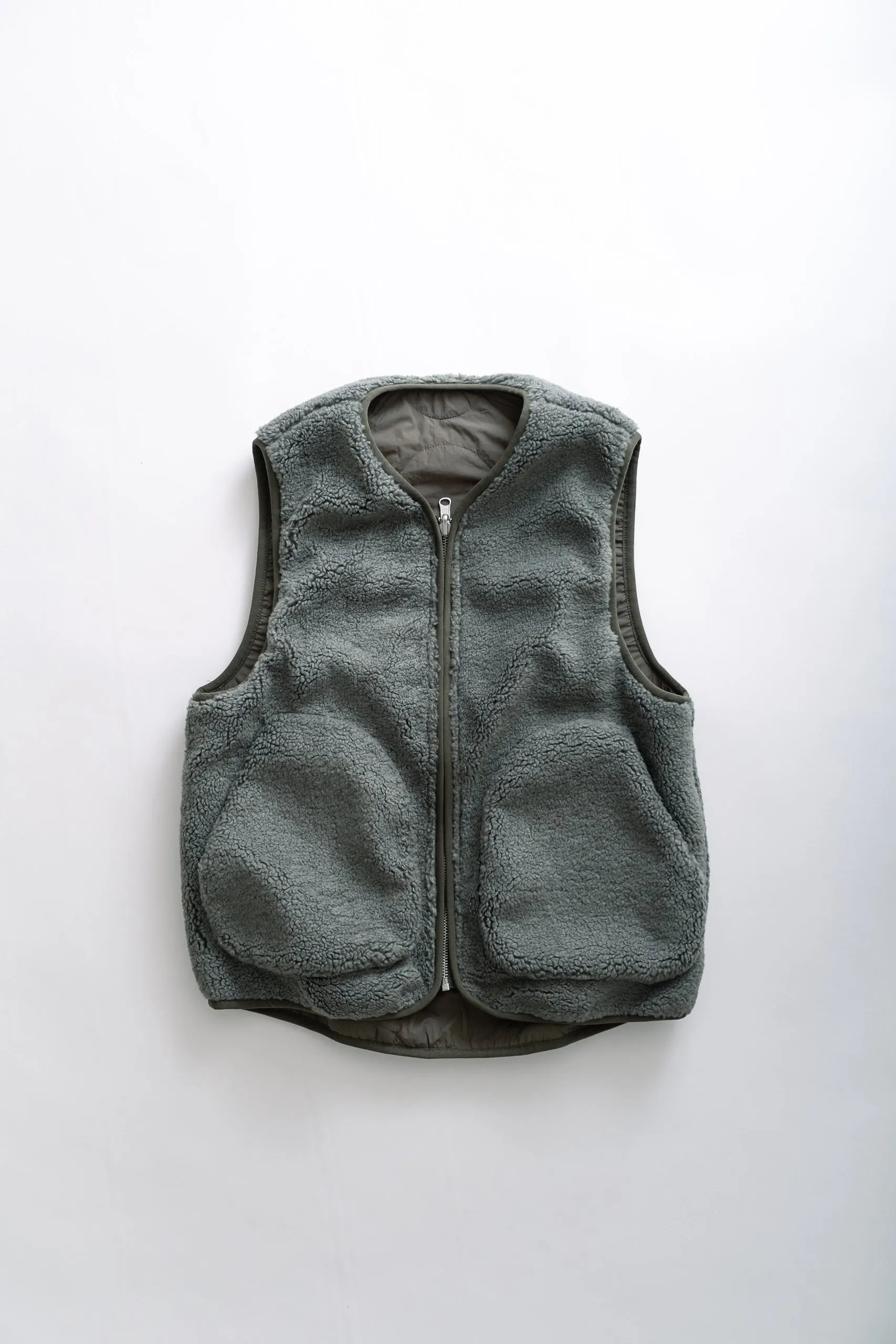 HEARTH VEST - PETROL GREEN