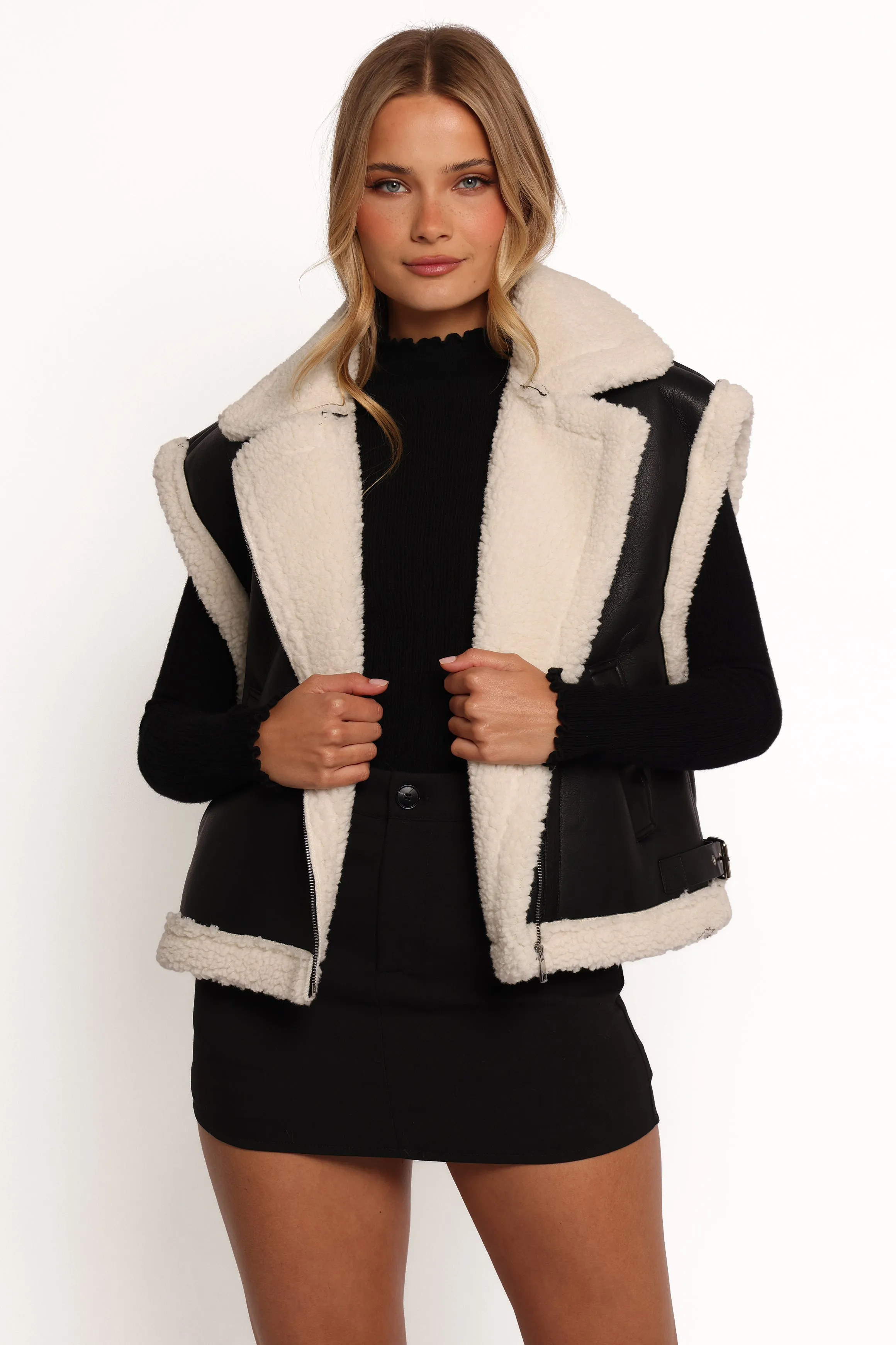 Kayden Faux Shearling Lined Vest - Black