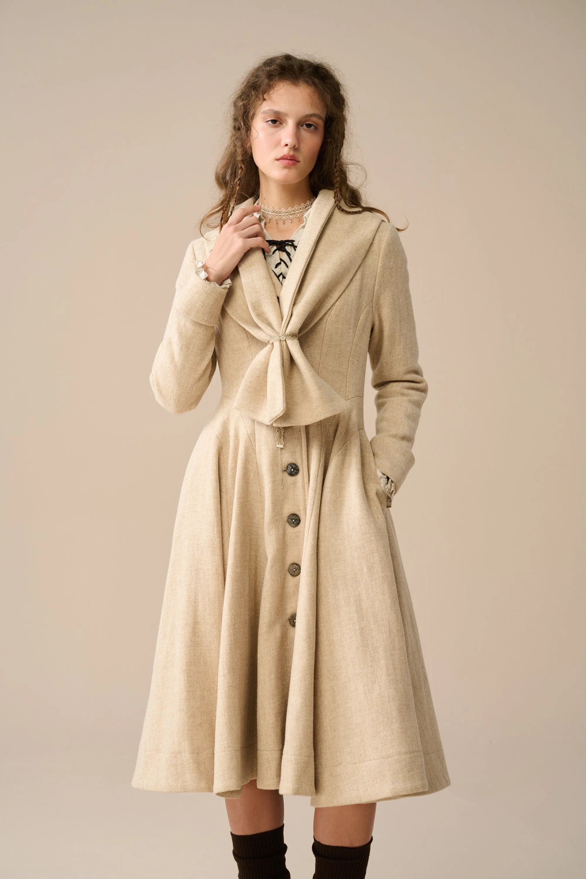 Lila 25 | 100% wool scarf coat