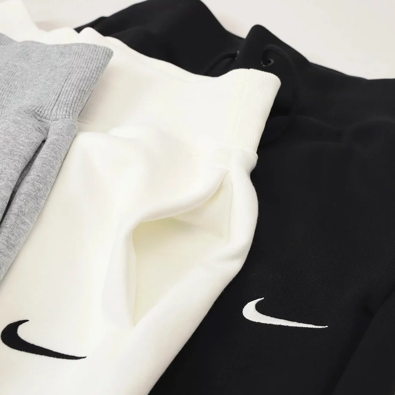 Nike NSW Phoenix Fleece Tracksuit Bottoms (Women's) [DQ5888]