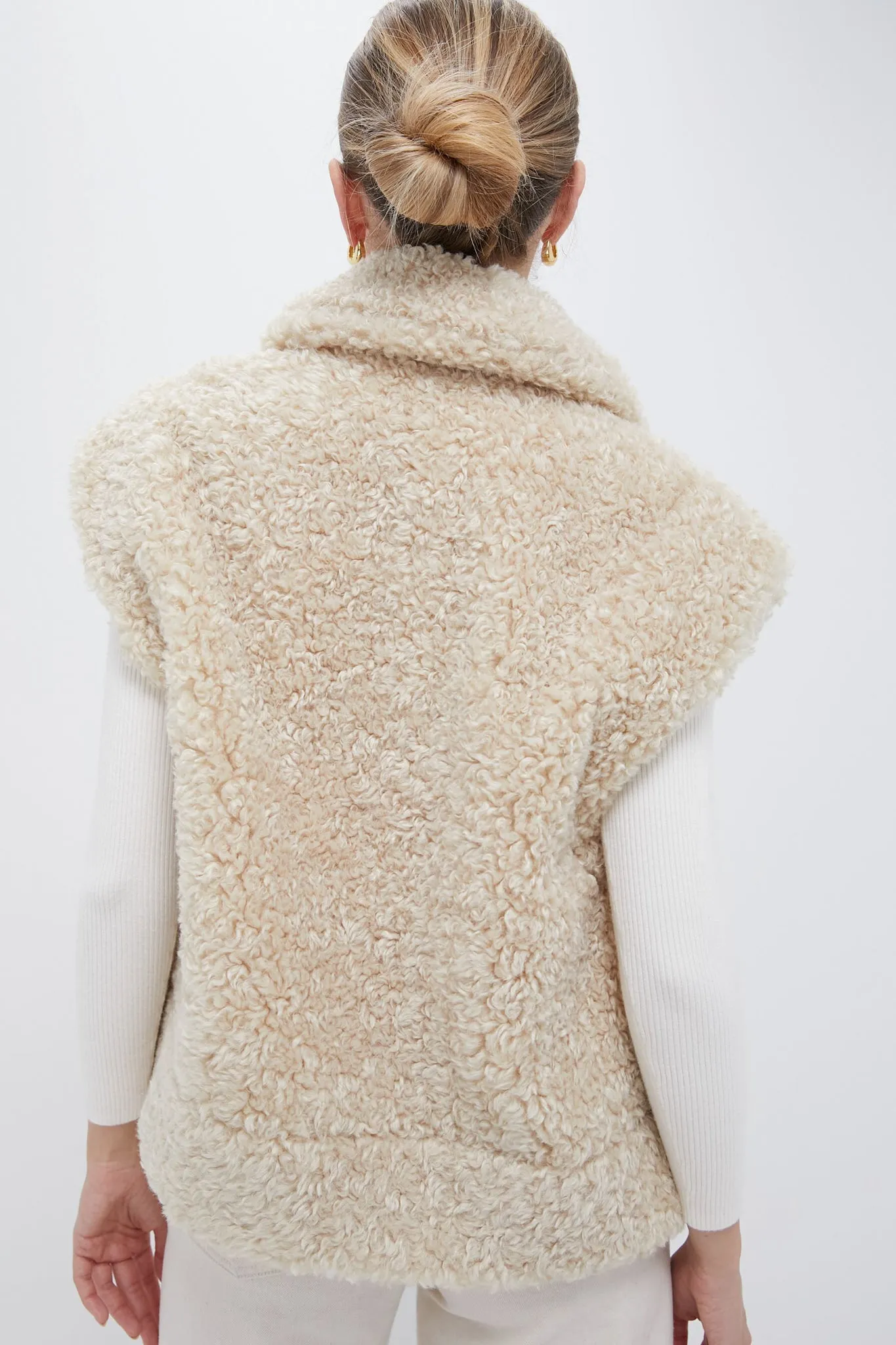 Oversized Aspen Sherpa Vest