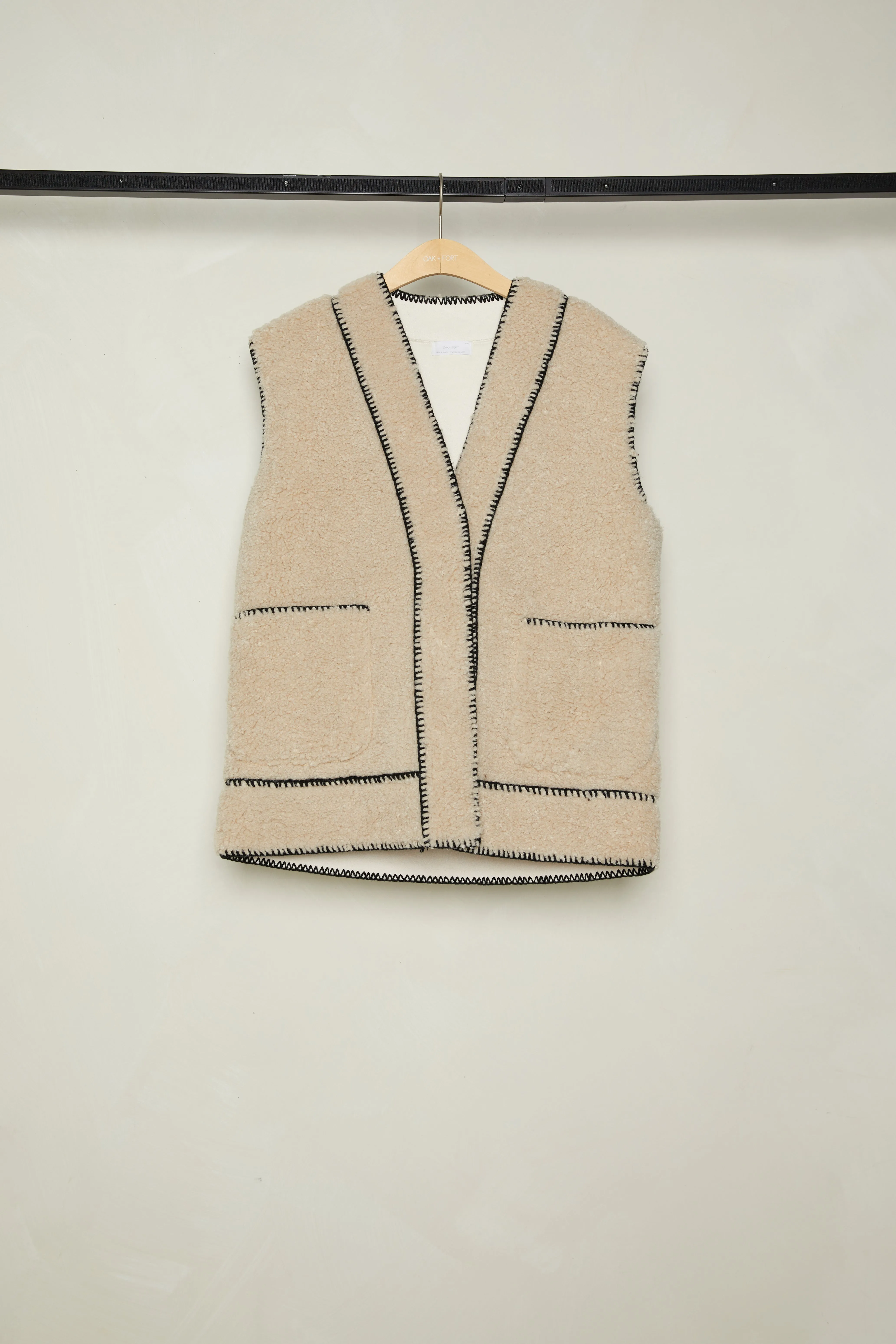 SHEARLING VEST WITH CONTRAST STITCH